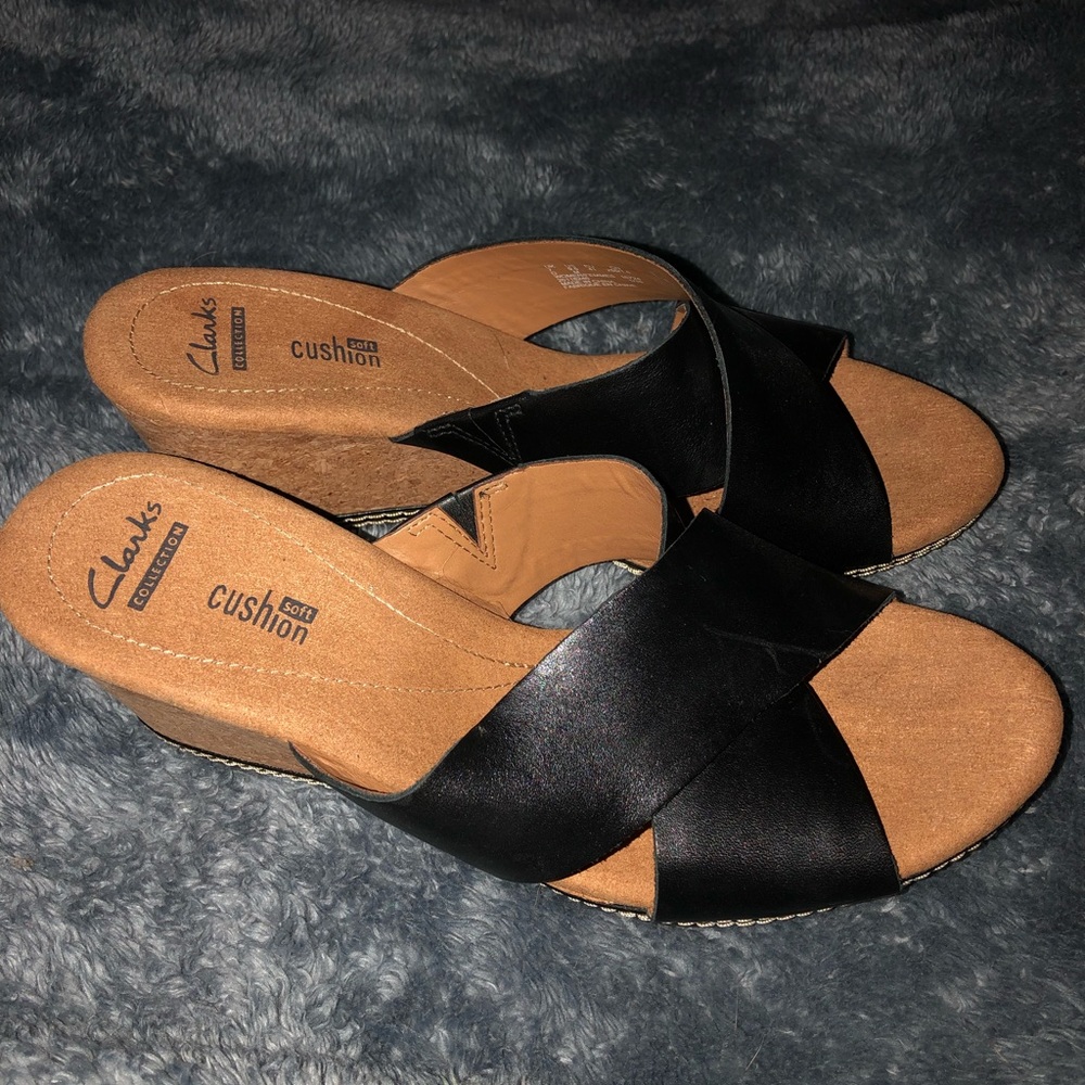 ❤️FLASH SALE❤️Brand new pair of Clarks!